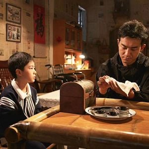 Foto Mysterious Family Letter