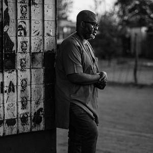 Foto Shoot the People