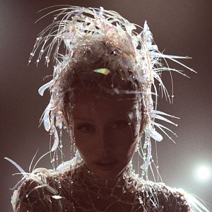 Foto Miley Cyrus: Something Beautiful