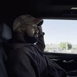 Foto De Kanye a Ye, ¿El nombre de quién?