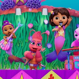 Foto DORA: Aventuras Mágicas En El Reino De Las Sirenas