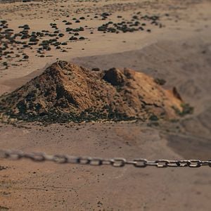 Foto Ahora la luz cae vertical