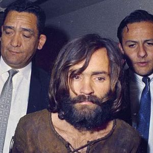 Foto Caos: Los crímenes de Manson