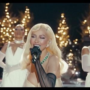 Foto Christina Aguilera Navidad en Paris