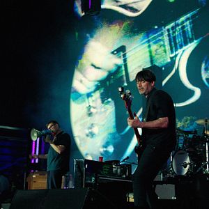 Foto blur: Live At Wembley Stadium