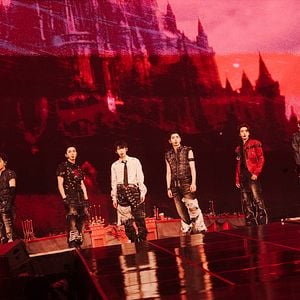Foto ENHYPEN World Tour 'Blood Saga'
