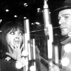 Foto Alphaville: una extraña aventura de Lemmy Caution