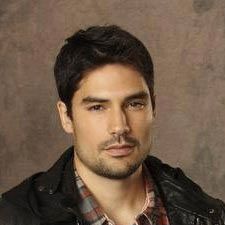 Foto D.J. Cotrona