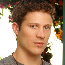 Foto Zach Gilford