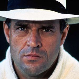 Foto 007: Su nombre es peligro