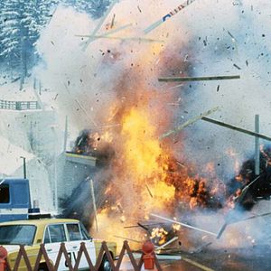 Foto 007: Su nombre es peligro