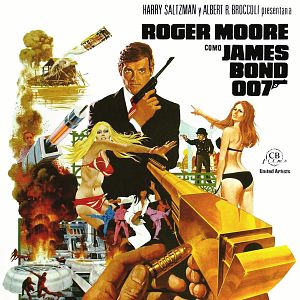 Foto El hombre con el revolver de oro