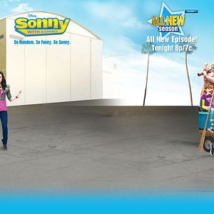 Foto Sunny, entre estrellas