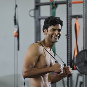 Foto Sendhil Ramamurthy