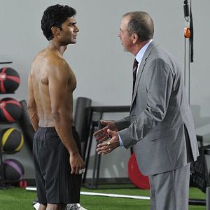 Foto Sendhil Ramamurthy