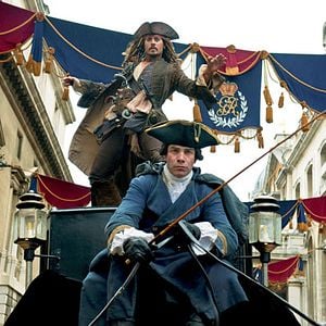 Foto Piratas del Caribe: Navegando aguas misteriosas