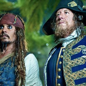 Foto Piratas del Caribe: Navegando aguas misteriosas