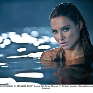 Foto Piratas del Caribe: Navegando aguas misteriosas