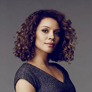 Foto Carmen Ejogo