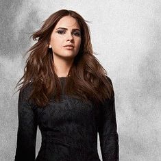 Foto Shelley Hennig