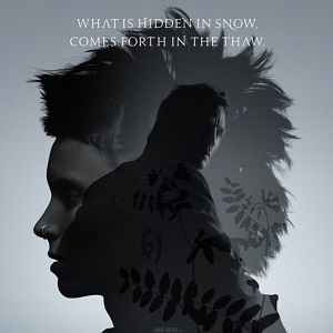 Foto La chica del dragón tatuado