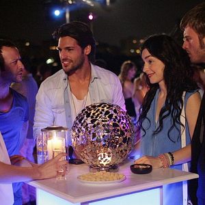 Foto Kuzey Güney: Dos hermanos y un mismo amor