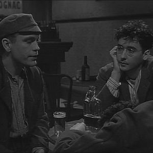 Foto Sombras y niebla