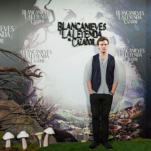 Foto Blancanieves y el cazador