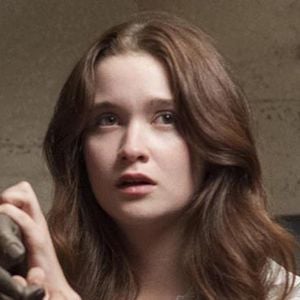 Foto Alice Englert
