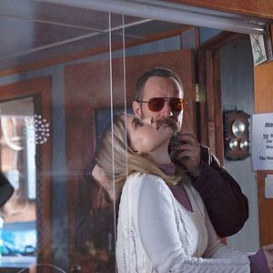 Foto Cold Comes the Night