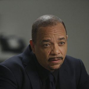 Foto La Ley Y El Orden: UVE