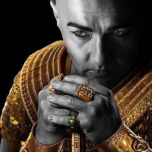 Foto Éxodo: Dioses y Reyes