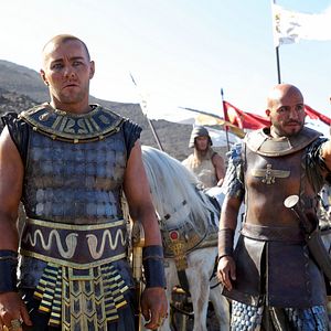 Foto Éxodo: Dioses y Reyes