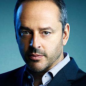 Foto Gil Bellows