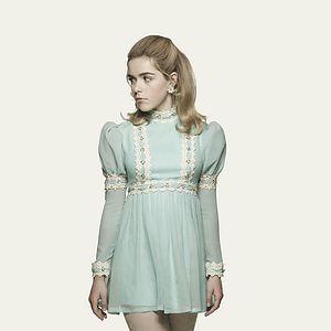 Foto Kiernan Shipka