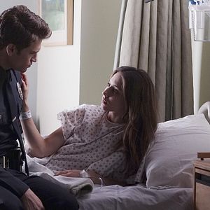 Foto Troian Bellisario