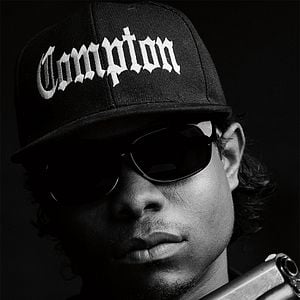 Foto Letras explícitas