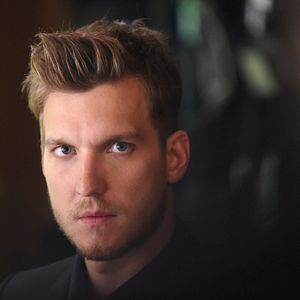 Foto Scott Michael Foster