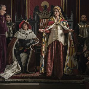 Foto La corona partida