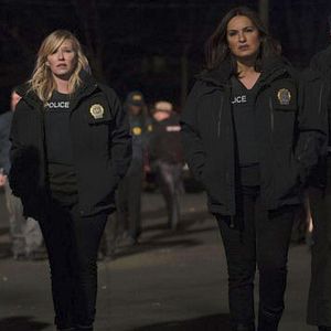 Foto La Ley Y El Orden: UVE