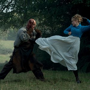 Foto Bella Heathcote