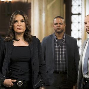 Foto La Ley Y El Orden: UVE