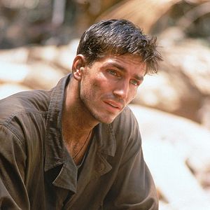 Foto La delgada línea roja