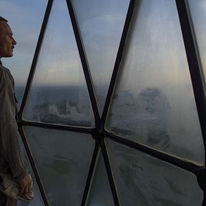 Foto La luz entre los océanos