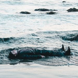 Foto Un cadáver para sobrevivir