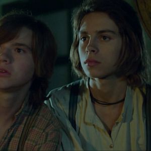 Foto Joel Courtney
