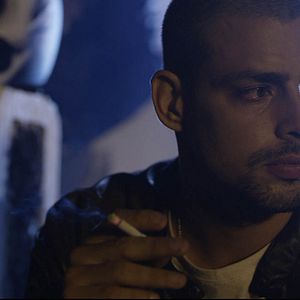 Foto Don’t Swallow My Heart, Alligator Girl!