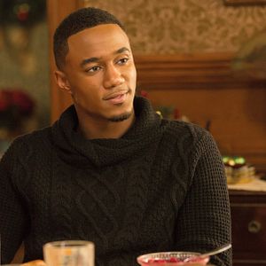 Foto Jessie T. Usher