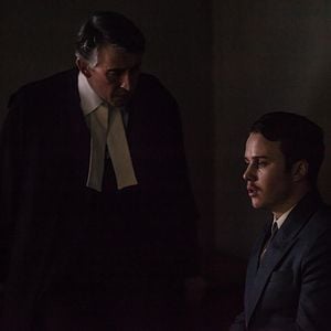 Foto Guardián y verdugo