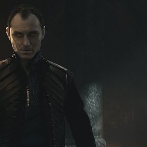 Foto Rey Arturo: La leyenda de la espada